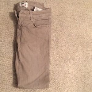 Beige skinny jeans